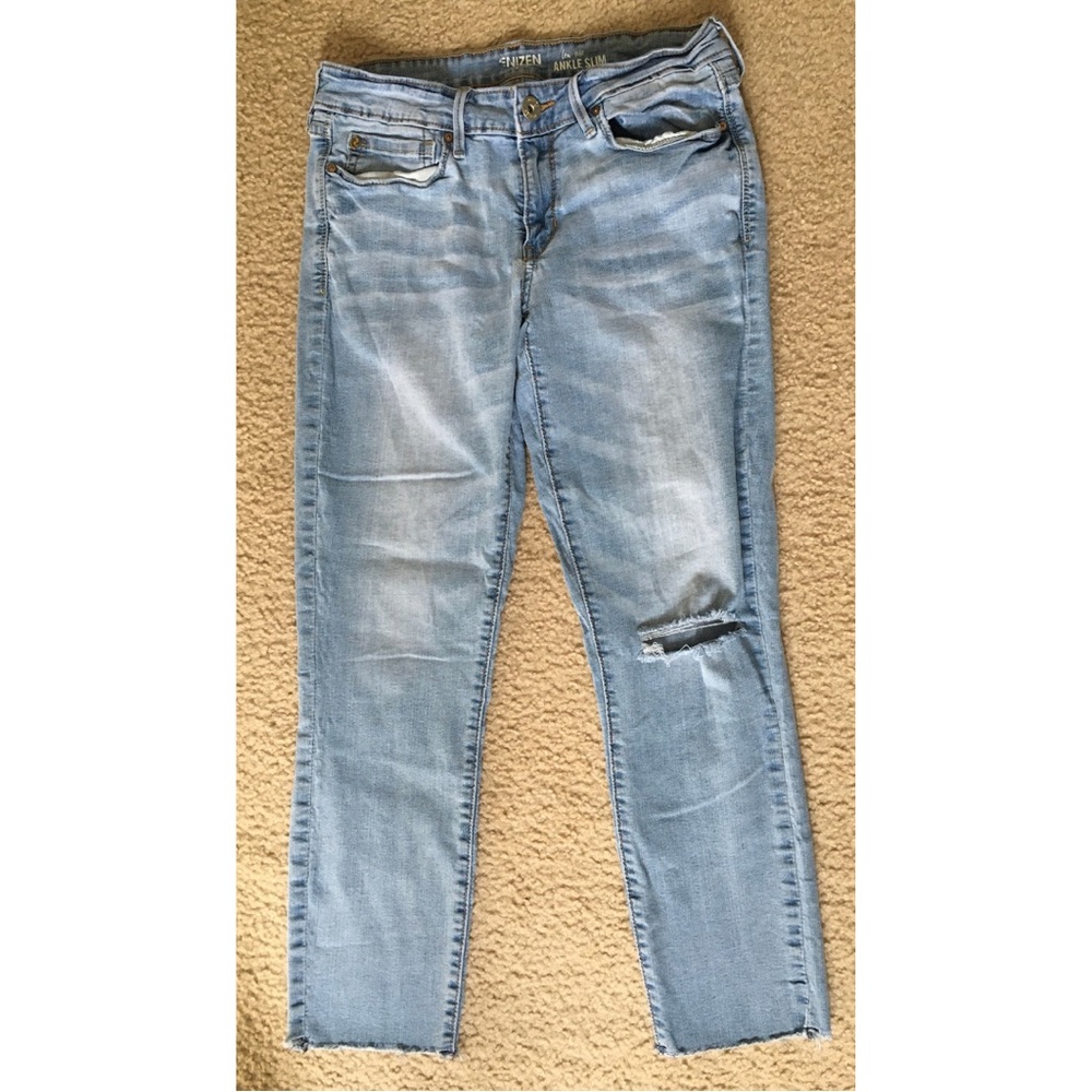 Levi’s Denizen Low-Rise Ankle Slim Jeans